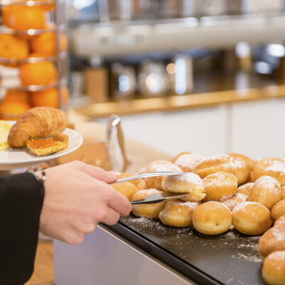 42-Isola-Sacra-Hotel-400x400